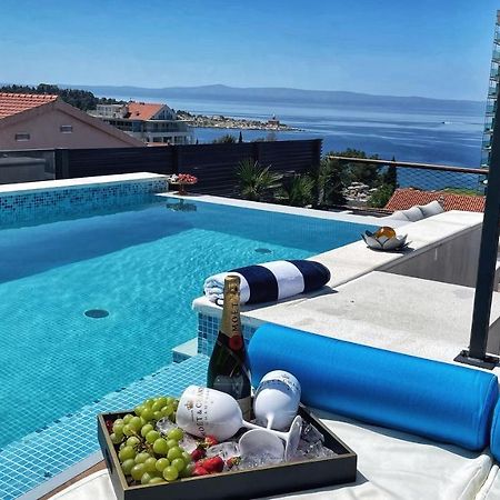 Skypool Suite 77 With Private Pool Макарська Екстер'єр фото