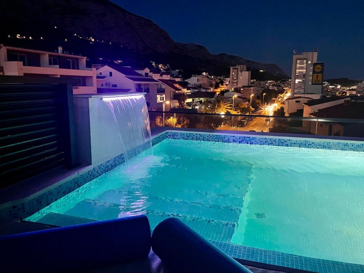 Skypool Suite 77 With Private Pool Макарська Екстер'єр фото