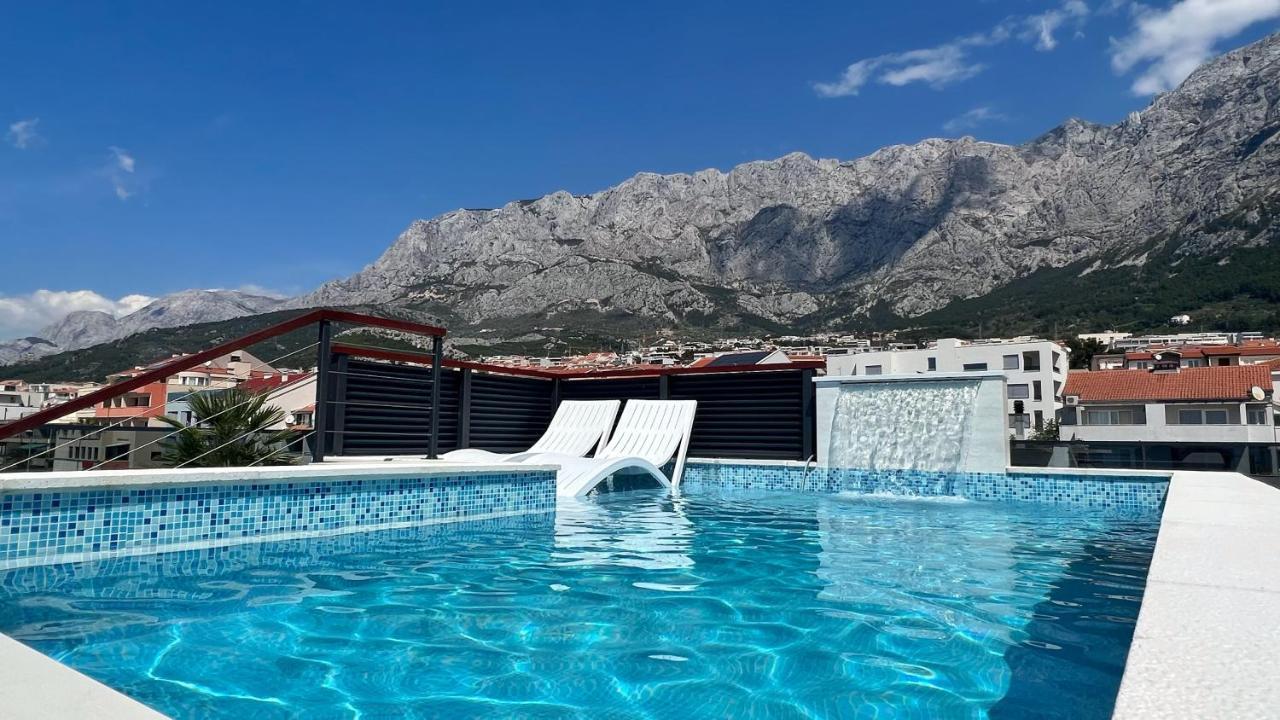 Skypool Suite 77 With Private Pool Макарська Екстер'єр фото